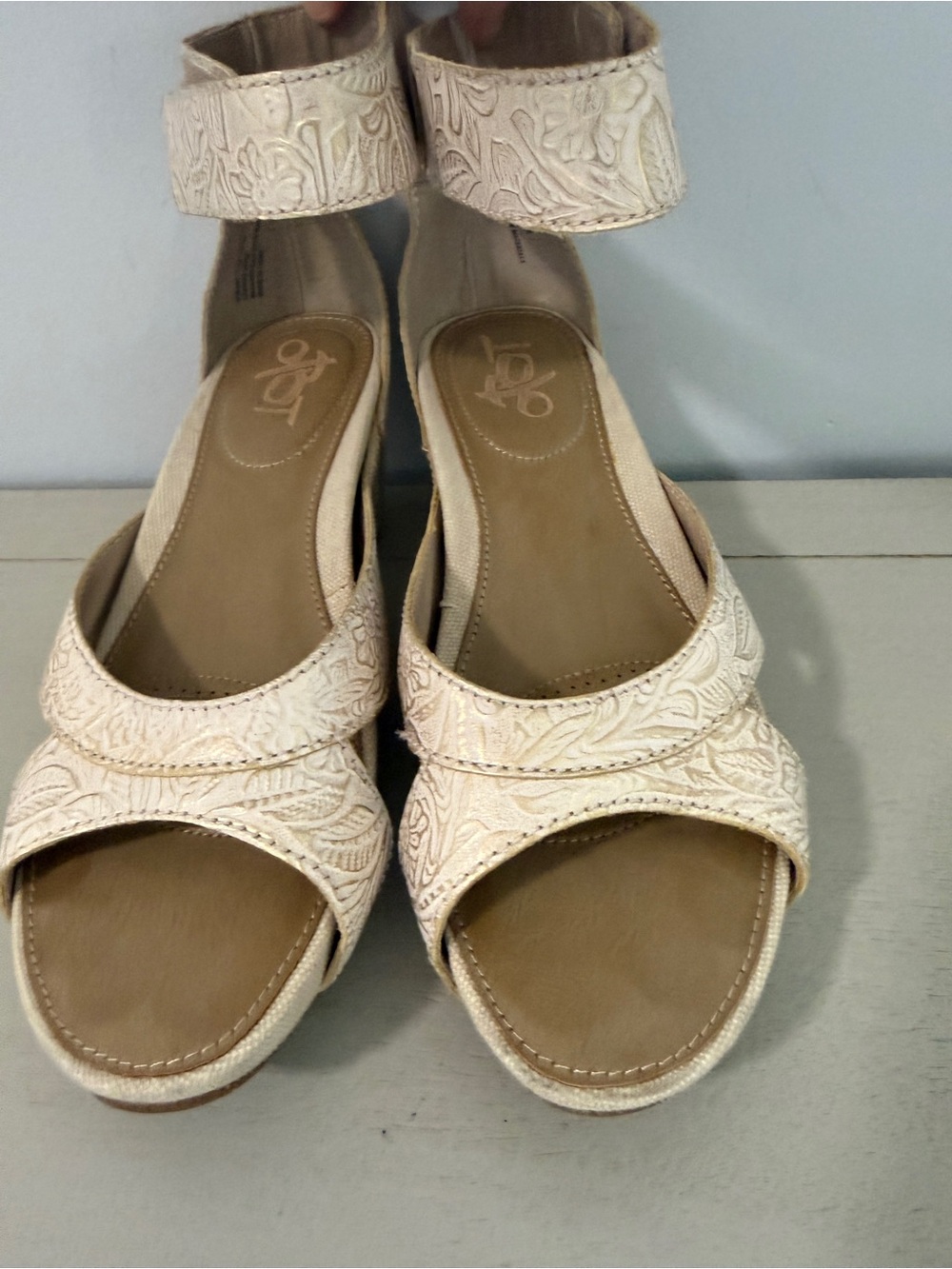 Women's Embossed Cream Ankle-Strap Sandals by OTBT Size 7.5M